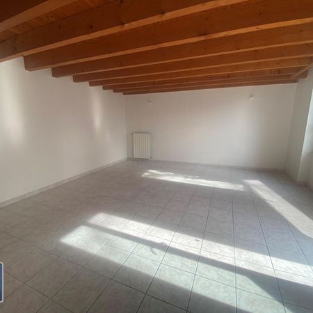 Location Maison 5 pièces 88m² ROQUEFORT 47310 - Photo 4