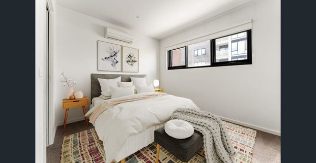 Contemporary Living in a Prime Mentone Location - Photo 1