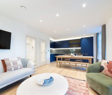 Townhouse to let in Orchard Place E14 - Photo 3