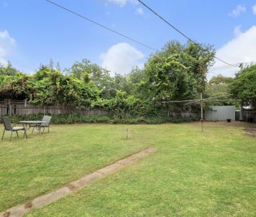 Charming 3-Bedroom Home in Prime Ainslie Location - Photo 5