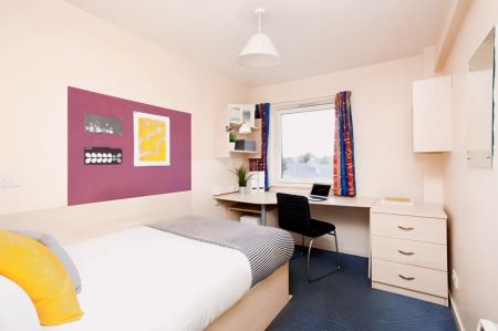 Ensuite-Silver - Photo 2