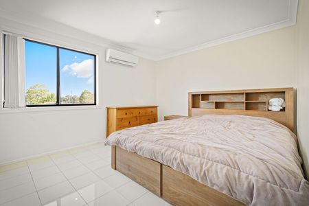 Home For Rent - Photo 3
