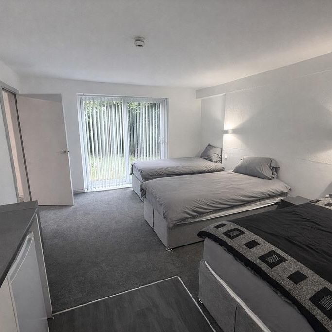 1 bedroom flat to rent - Photo 1