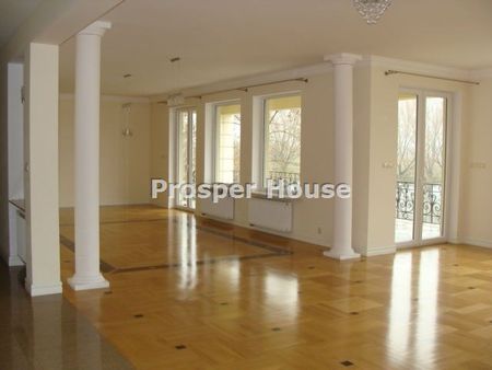 Warszawa, Wilanów, Powsinek - Zdjęcie 5