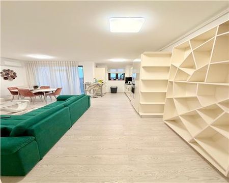 Apartament 3 camere, parcare proprie, Ploiesti, Cartier Albert. - Photo 4