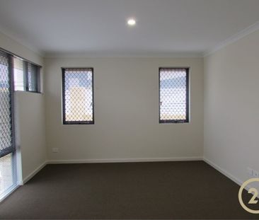 Perfectly Located 4x Bedroom Property&excl; - Photo 4