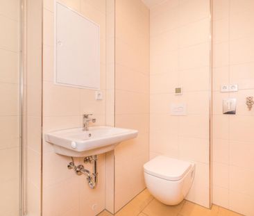 Balkon / Aufzug / Tolles Bad - Foto 1