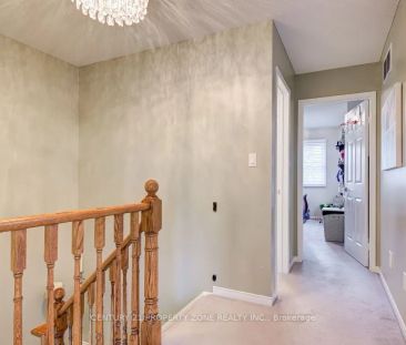 Detached Home For Lease | W8143110 - Photo 2