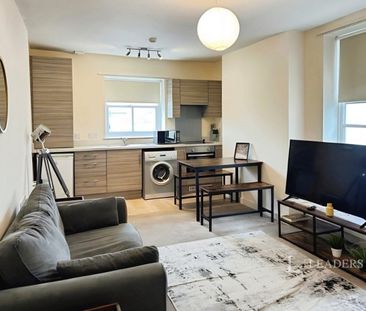 1 bedroom apartment to rent Western Road, Brighton, East Sussex, BN1 - Photo 2