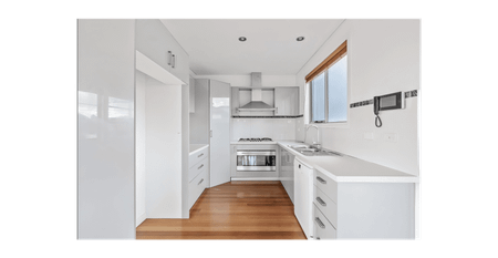 Townhouse Offering Lifestyle & Comfort in the Heart of Coburg!!! - Photo 4