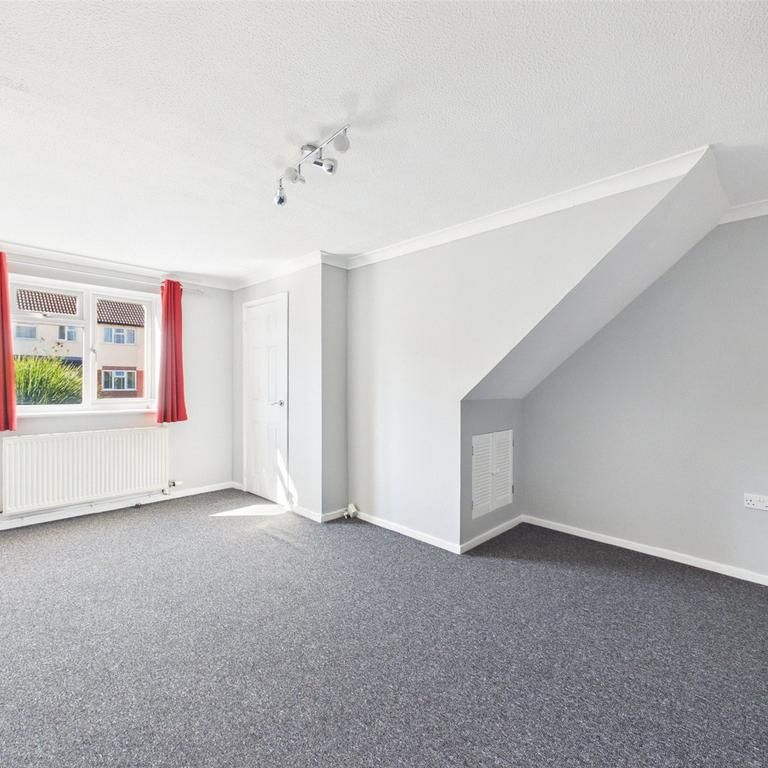 2 bedroom terraced house to rent - Photo 1