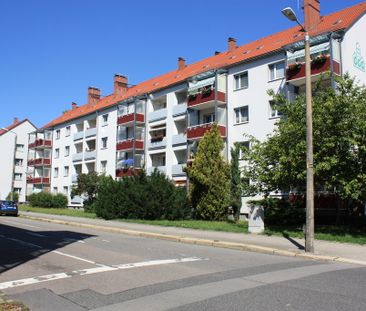 Gemütliche 2-Raum-Wohnung mit Balkon - Photo 2