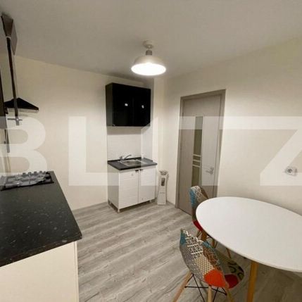 Apartament cu 3 camere, 2 bai, 83mp2, pet friendly, zona Ramada - Photo 1