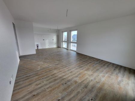 Erstbezug! 3-Raum Wohnung mit Südbalkon in Tessin! - Foto 2