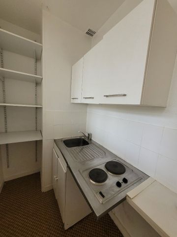 Location Appartement 31m² ROUBAIX 59100 - Photo 4