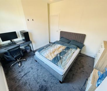 Welton Place, Hyde Park, LS6 1EW, Leeds - Photo 4