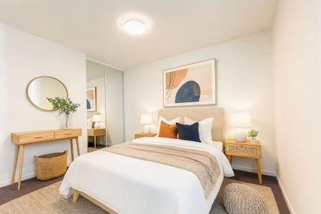 Stylish One-Bedroom Apartment in the Heart of Hurstville - Photo 5