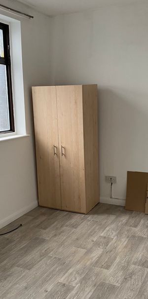 Uxbridge Road, Uxbridge, UB10 0NS - Photo 1