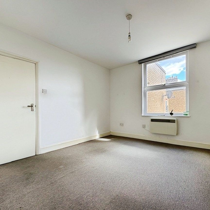 Mount Pleasant Road, London, SE13 - Photo 1