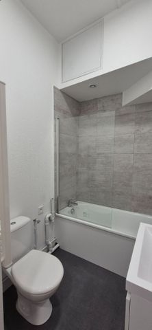 Location Appartement 2 pièces 27m² - Photo 4