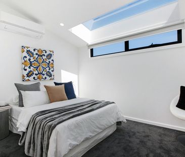 Modern Boutique Apartment - Photo 4