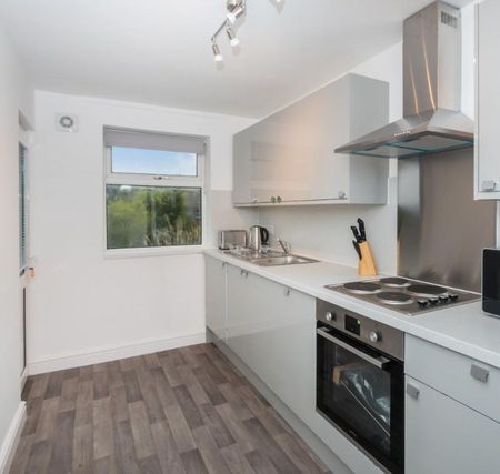 4 bedroom house to rent - Photo 3