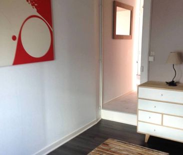 Location Appartement 2 pièces 32m² LYON 7ème - Photo 4