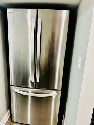 For Lease - 1121 Cameo Street Unit# Bsmt, Pickering, Ontario - Photo 2