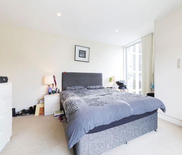 3 bedroom flat to rent - Photo 5