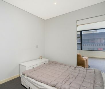 13/101 Murray Street, PERTH - Photo 6