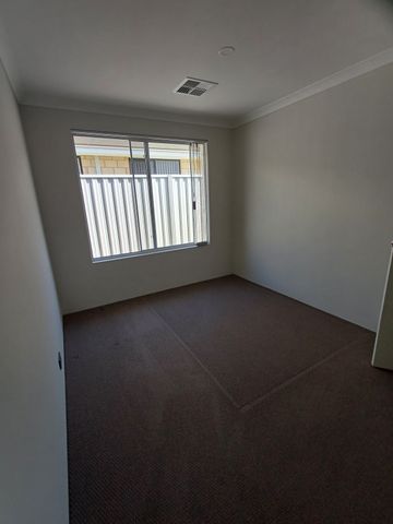 Piara Waters - Photo 3