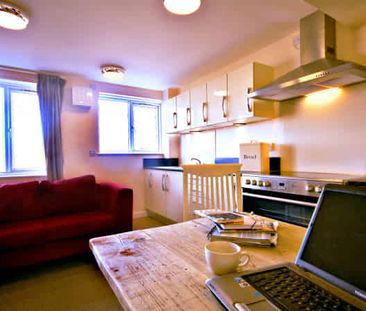 Ensuite Bedroom - Photo 3