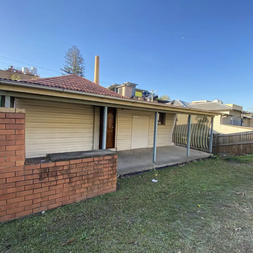 15 Clarence Street, South Brisbane QLD 4101 - Photo 1