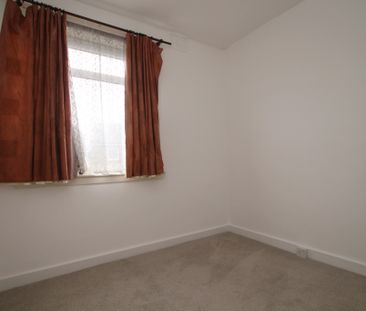 Kirkstall Gardens, Bishopbriggs, East Dunbartonshire - Photo 5