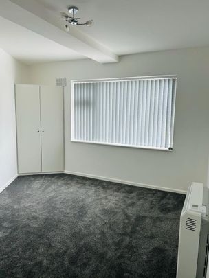 2 Bed Flat, Sewall Highway, CV2 - Photo 1