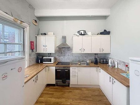 Pack Horse, Station Street, Stoke-on-trent, ST6 - Photo 5