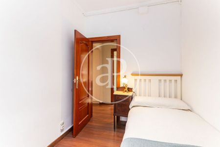 Luxury Flat for rent in Barcelona, Spain - Photo 4