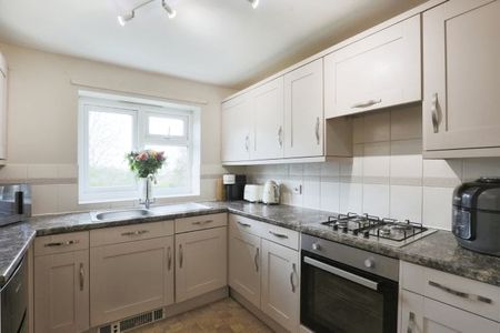 Colletts Gardens, Broadway, WR12 - Photo 3