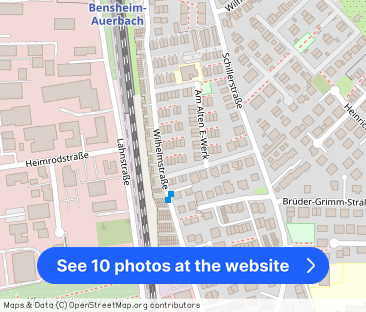 Umfassend sanierte Dachgeschoss-Wohnung in ruhiger Lage sucht Single! - Photo 1