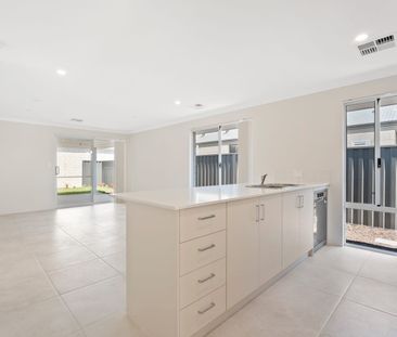 Brand New home - Photo 2