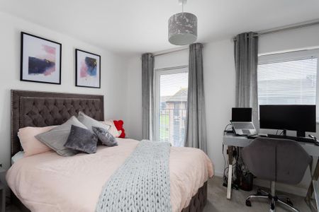 2 bedroom flat to rent - Photo 4