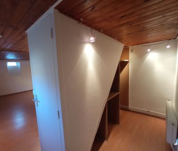 Location Maison 2 pièces 58m² COURBEVOIE 92400 - Photo 2