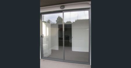 Student Apartment In Great Location - Photo 2