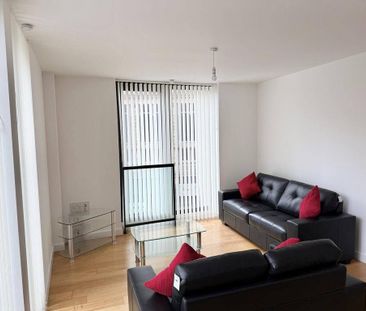 2 bedroom flat to rent - Photo 1