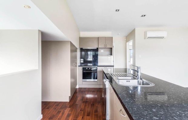 City Fringe Living - Photo 1