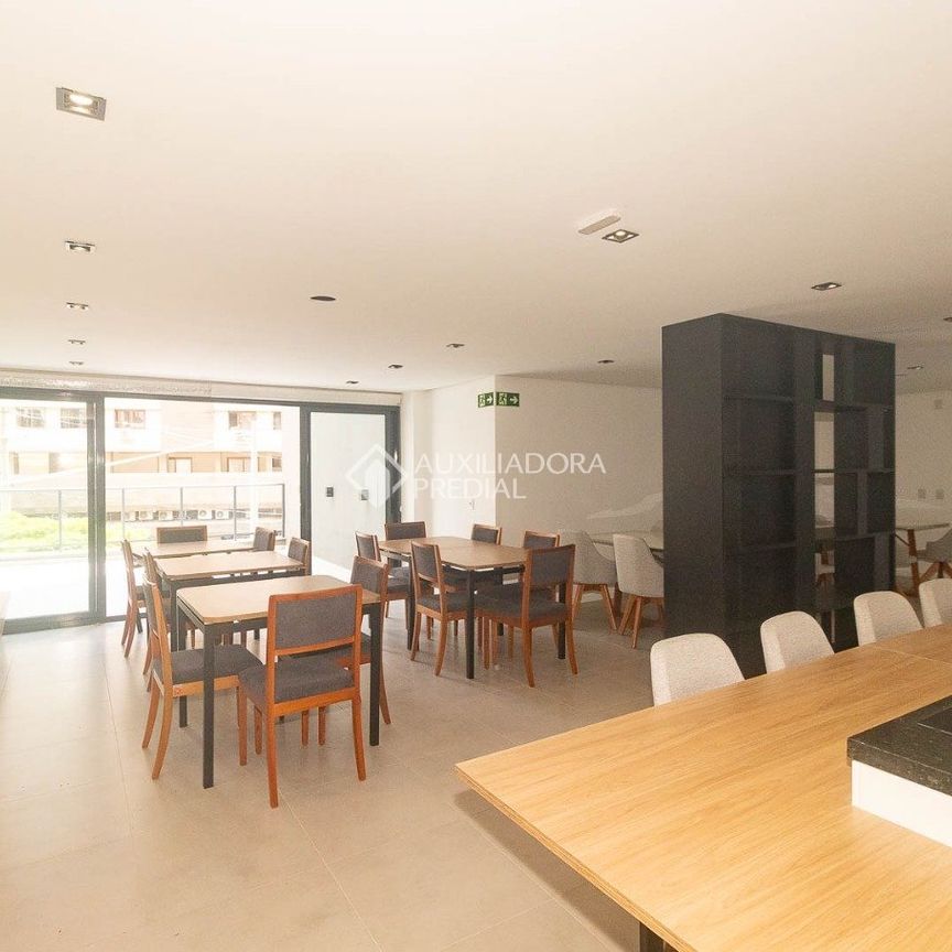 Apartamento JK com 1 quarto e 24m² para alugar em Independência, Porto Alegre. - Photo 1