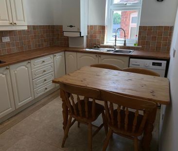 2 bedroom maisonette to rent - Photo 6