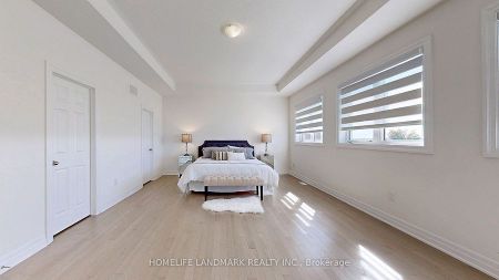 For Lease - 16 Slater Court, East Gwillimbury, Ontario - Photo 4