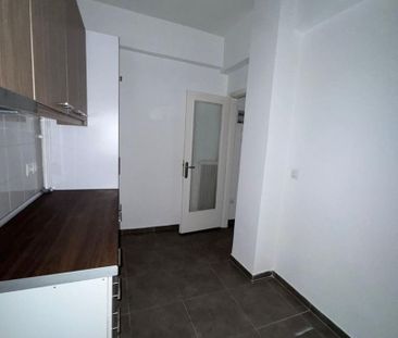 Ενοικίαση κατοικίας, 51 τ.μ., Καλλιθέα, 550 € - Photo 3