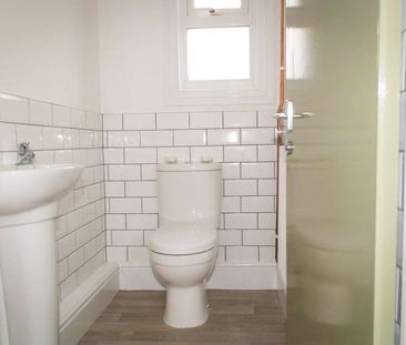 🛏️ Cosy Double Room in a Well-Maintained HMO Room 2 - Double Room - Photo 6